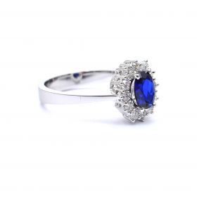White gold ring with diamonds 0.35 ct and sapphyre 0.97 ct