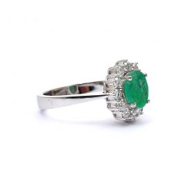 White gold ring with diamond 0.50 ct and emerald 1.16 ct